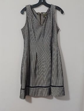 Taylor Black & White Sleeveless A-Line Dress . NWOT. Size 10